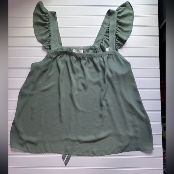 LOFT Sage Green Blouse - Picture 2 of 6